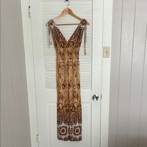 Elegant Brown Patterned Maxi Dress